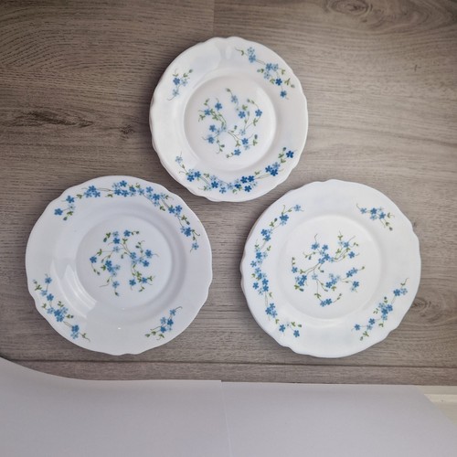 Vintage arcopal plates - plates, –