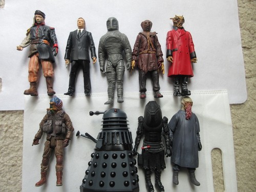 Doctor who action figures - doctor,