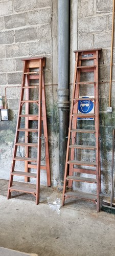 Pair bratts hardwood - of,