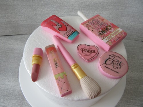 Edible handmade louise - handmade, p