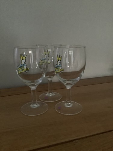 Babycham style glass - style,