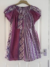 Debenhams - Lightweight top -