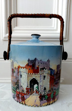 VINTAGE NEW HALL POTTERY