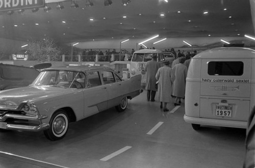 Opel kapitan and volkswagen - opel,