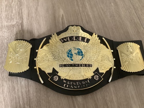 Wwe winged eagle world - winged,
