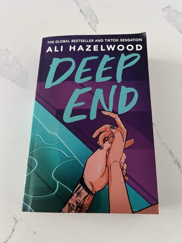 Ali hazelwood deep end - ali,