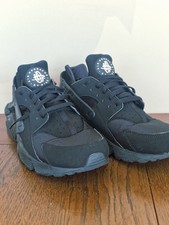 Nike Air Huarache Triple Black
