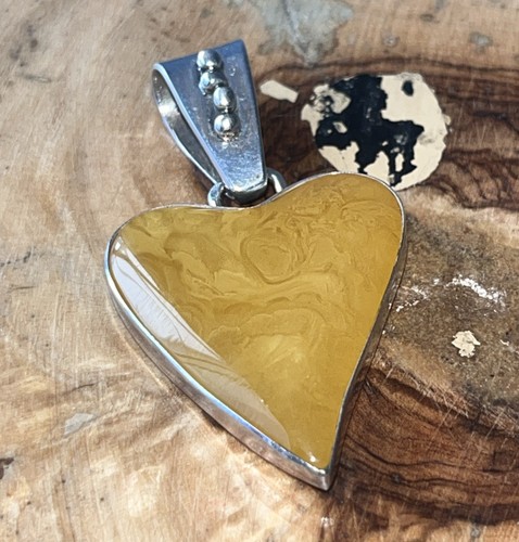 Natural baltic amber - natural, heart