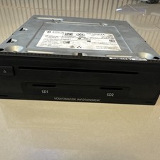 2018 VOLKSWAGEN PASSAT INFOTAINMENT/ MULTIMEDIA HEAD UNIT 3Q0 035 820 A