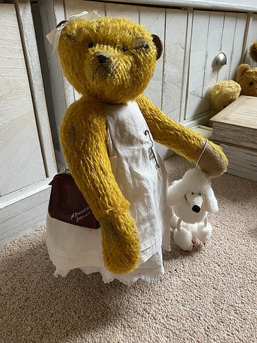 Ooak artist mohair - bear,
