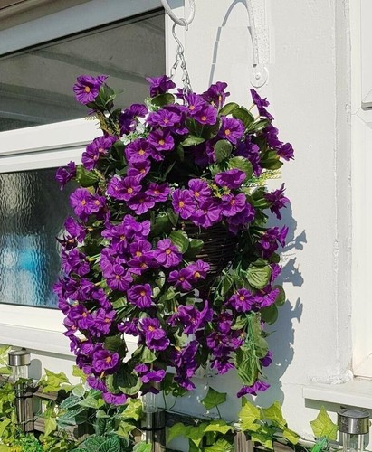 Artificial hanging basket - artificial,