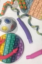 5 pack of randomised fidget