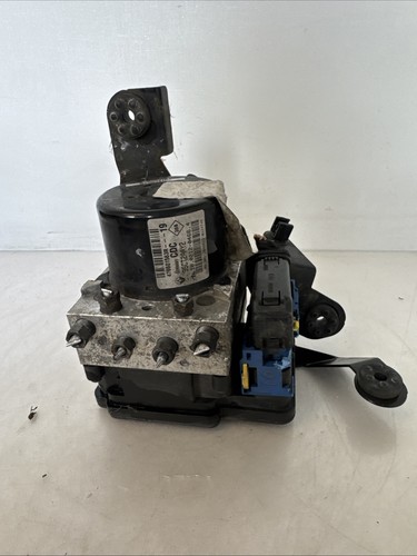 2010 renault megane - megane, pump