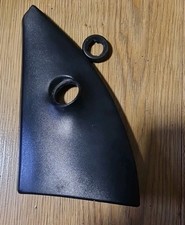 FORD SIERRA Mk2 LEFT FRONT INTERIOR DOOR MIRROR TRIM & Grommet  Screw on 