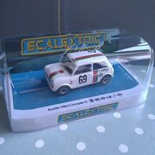 Scalextric C4438 Austin Mini