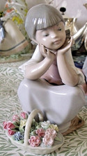 RARE Lladro "Pondering" Girl w
