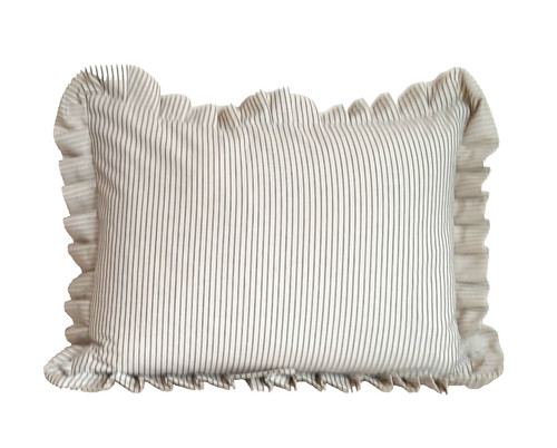 Ruffle edge cotton cushion - edge,