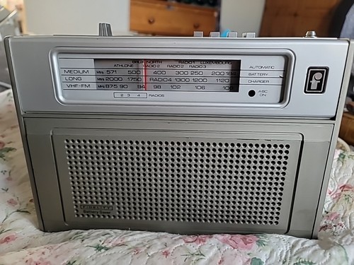 Vintage fidelity band radio - vintage, 3