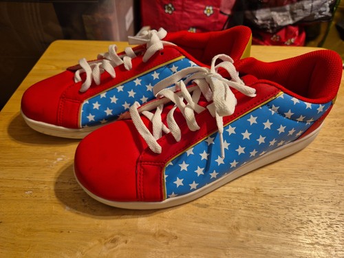 Wonder women sneakers size - wonder,