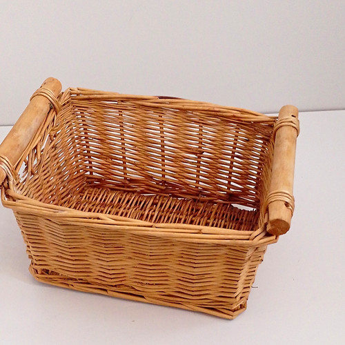 Rectangular brown wicker - rectangular,