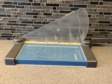 Staples A4 Paper Guillotine