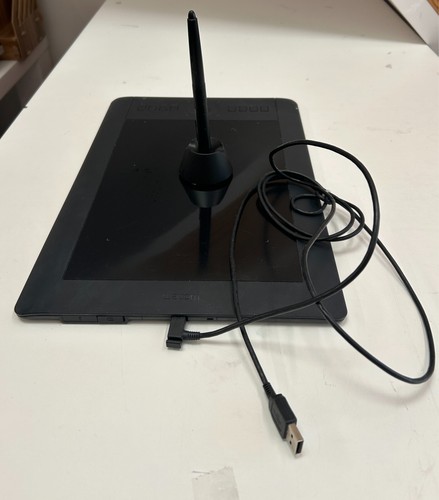 Intuos pen tablet medium - , size
