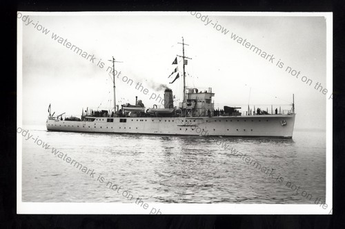 Wl8273 royal navy warship - royal,