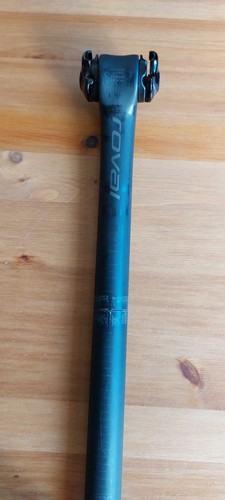 Roval terra carbon seatpost - carbon,