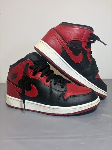 Classic air jordan mid - air,