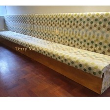 Hotel Restaurant Pub Booth