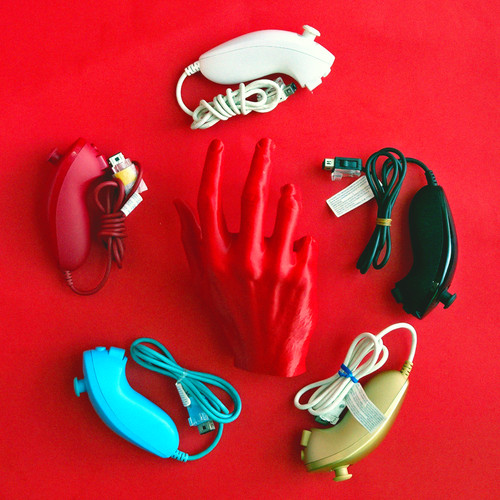 Official wii nunchuck - official,