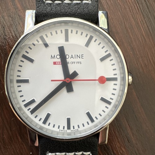 Mondaine official swiss - mondaine,