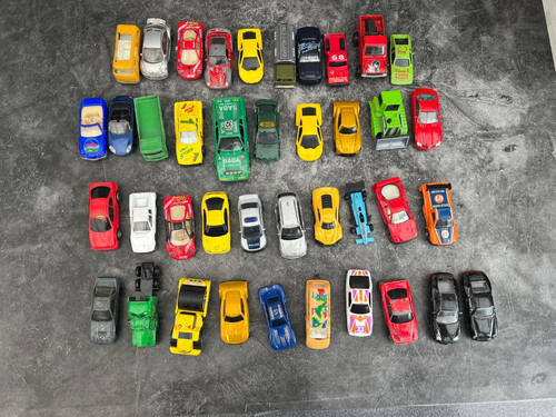 Joblot toy cars various - toy,