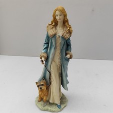 THE REGAL COLLECTION Figurine
