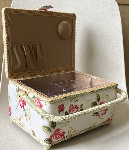 Floral rose print sewing box - print,