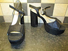 Black Dolcis block heeled