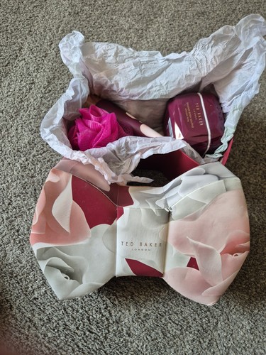Ted baker precious petals - ted, gift