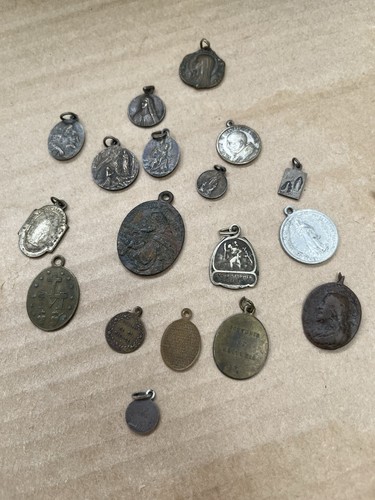 Vintage catholic medals - vintage,