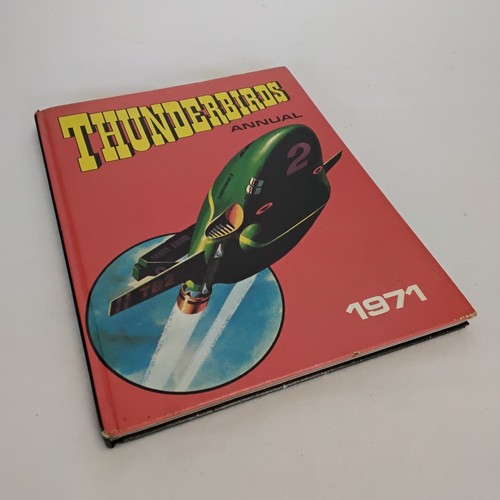 Vintage thunderbirds 1972 - thunderbirds,