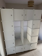 Collabsale Wardrobe *see