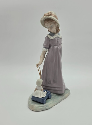 Figurine lladro girl - -,