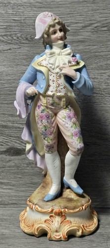 Sitzendorf porcelain figurine - porcelain,