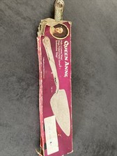 Pastry Server Queen Annes