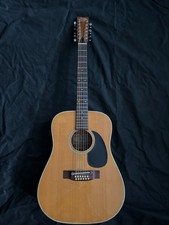Fender F55-12 Dreadnought Size