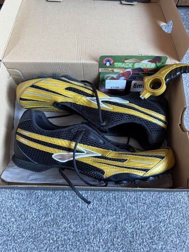 New brooks track - new,