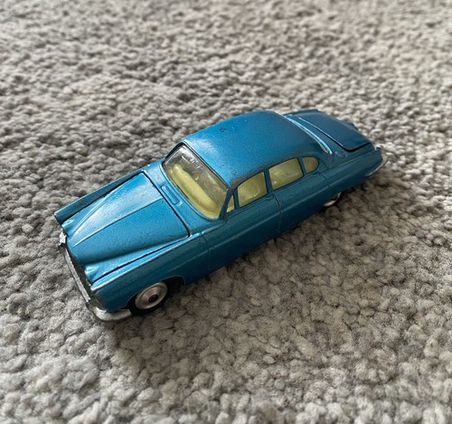 Vintage corgi toys 238 - corgi,
