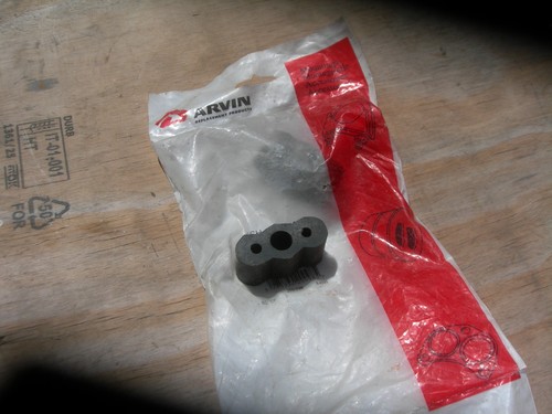 Bedford cf2 exhaust hanging - ,