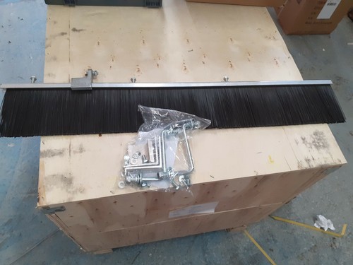 Concrete bull float brush - bull,