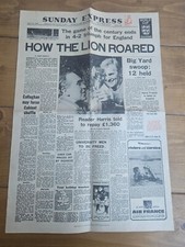 SUNDAY EXPRESS Newspaper 1966 WORLD CUP - HOW THE LION ROARED  England champions