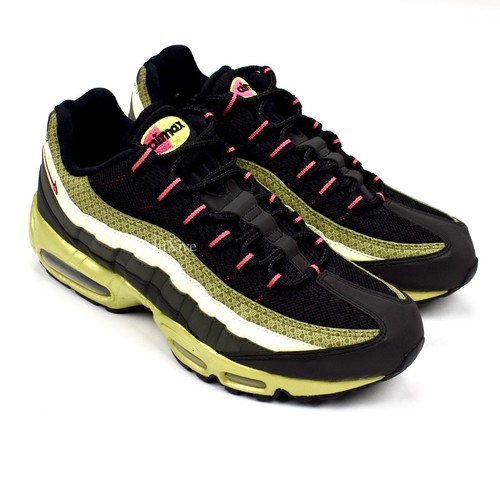 Nwt nike air - nwt,